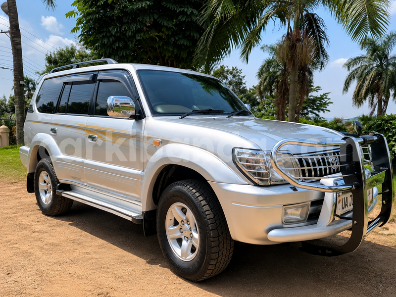 Big with watermark toyota land cruiser uganda kampala 26050