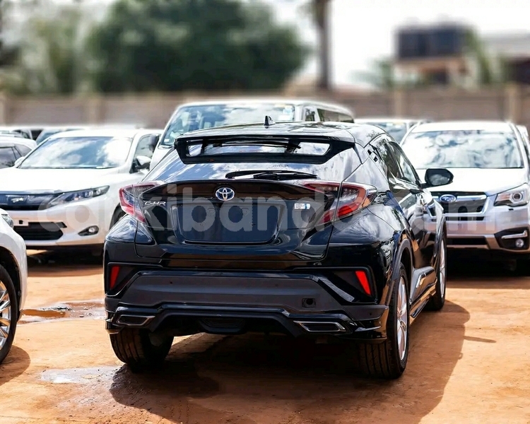 Big with watermark toyota c hr uganda kampala 26060