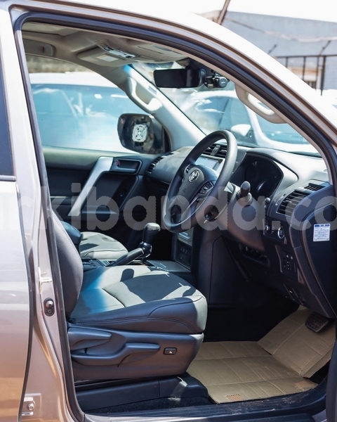 Big with watermark toyota prado uganda kampala 26065