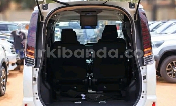 Buy Used Toyota Noah White Car in Kampala in Uganda Buy Used Toyota Noah White Car in Kampala in Uganda