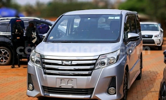 Buy Used Toyota Noah Silver Car in Kampala in Uganda Buy Used Toyota Noah Silver Car in Kampala in Uganda