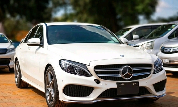 Buy Used Mercedes-Benz C-Classe White Car in Kampala in Uganda Buy Used Mercedes-Benz C-Classe White Car in Kampala in Uganda