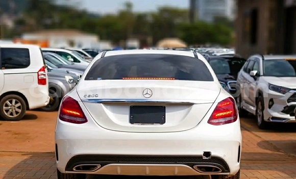 Buy Used Mercedes-Benz C-Classe White Car in Kampala in Uganda Buy Used Mercedes-Benz C-Classe White Car in Kampala in Uganda