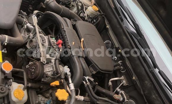 Gura Nshya Subaru Outback White Imodoka i Kampala mu Uganda Gura Nshya Subaru Outback White Imodoka i Kampala mu Uganda