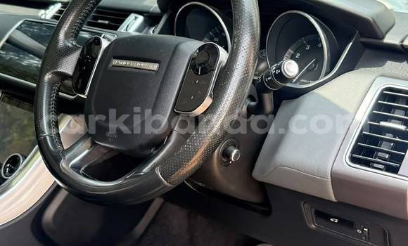Gura Nshya Range Rover Range Rover Other Imodoka i Kampala mu Uganda Gura Nshya Range Rover Range Rover Other Imodoka i Kampala mu Uganda
