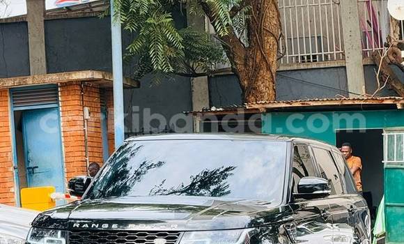 Gura Nshya Range Rover Range Rover Other Imodoka i Kampala mu Uganda Gura Nshya Range Rover Range Rover Other Imodoka i Kampala mu Uganda