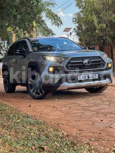 Big with watermark toyota rav4 uganda kampala 26080