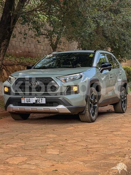 Big with watermark toyota rav4 uganda kampala 26080
