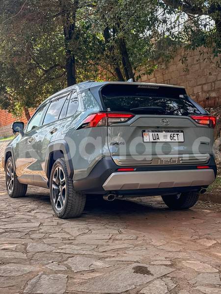 Big with watermark toyota rav4 uganda kampala 26080
