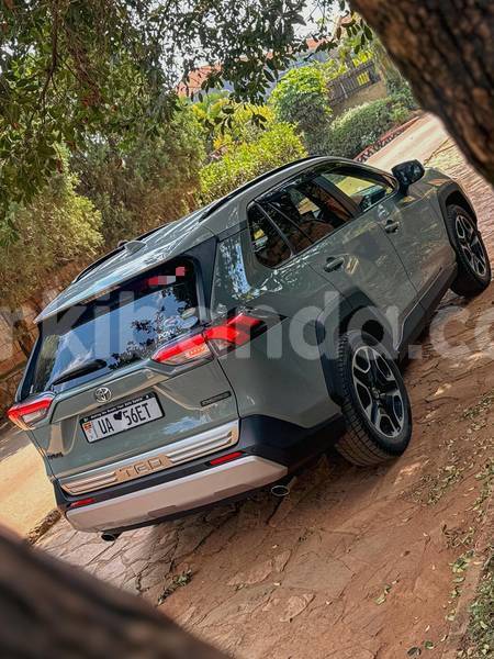 Big with watermark toyota rav4 uganda kampala 26080