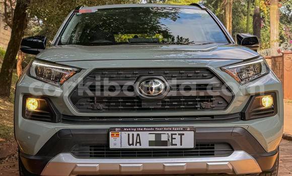 Nunua Mpya Toyota RAV4 Nyingine Gari ndani ya Kampala nchini Uganda Nunua Mpya Toyota RAV4 Nyingine Gari ndani ya Kampala nchini Uganda