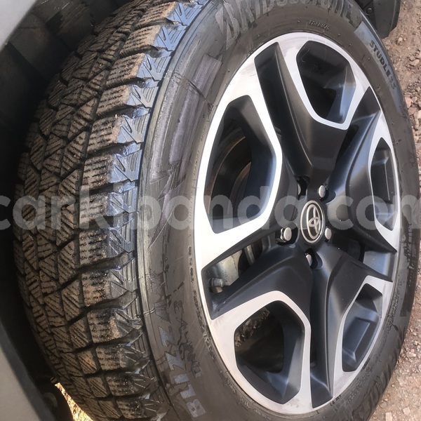 Big with watermark toyota rav4 uganda kampala 26080