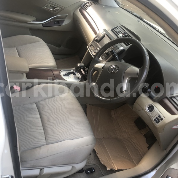 Big with watermark toyota premio uganda kampala 26081