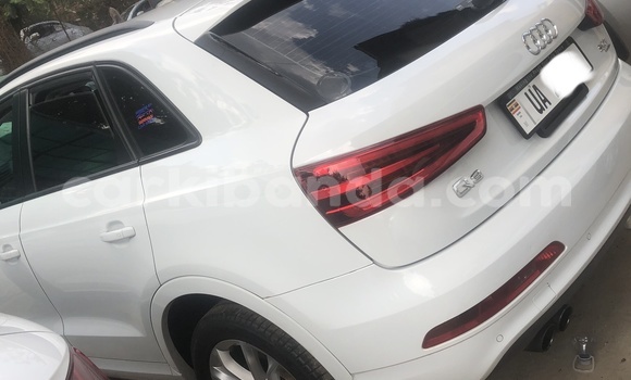 Gura Nshya Audi Q3 White Imodoka i Kampala mu Uganda Gura Nshya Audi Q3 White Imodoka i Kampala mu Uganda
