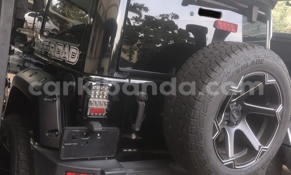 Gura Nshya Jeep Wrangler Black Imodoka i Kampala mu Uganda Gura Nshya Jeep Wrangler Black Imodoka i Kampala mu Uganda