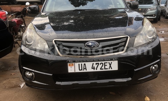 Gura Nshya Subaru Outback Black Imodoka i Kampala mu Uganda Gura Nshya Subaru Outback Black Imodoka i Kampala mu Uganda