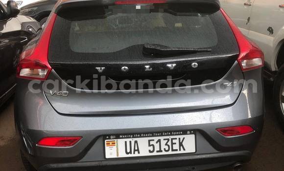 Acheter Neuf Voiture Volvo V40 Autre à Kampala, Ouganda Acheter Neuf Voiture Volvo V40 Autre à Kampala, Ouganda