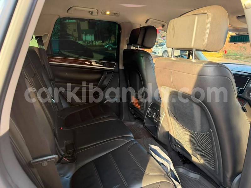 Big with watermark volkswagen touareg uganda kampala 26105