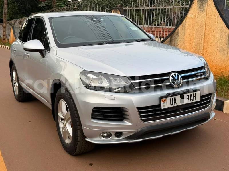 Big with watermark volkswagen touareg uganda kampala 26105