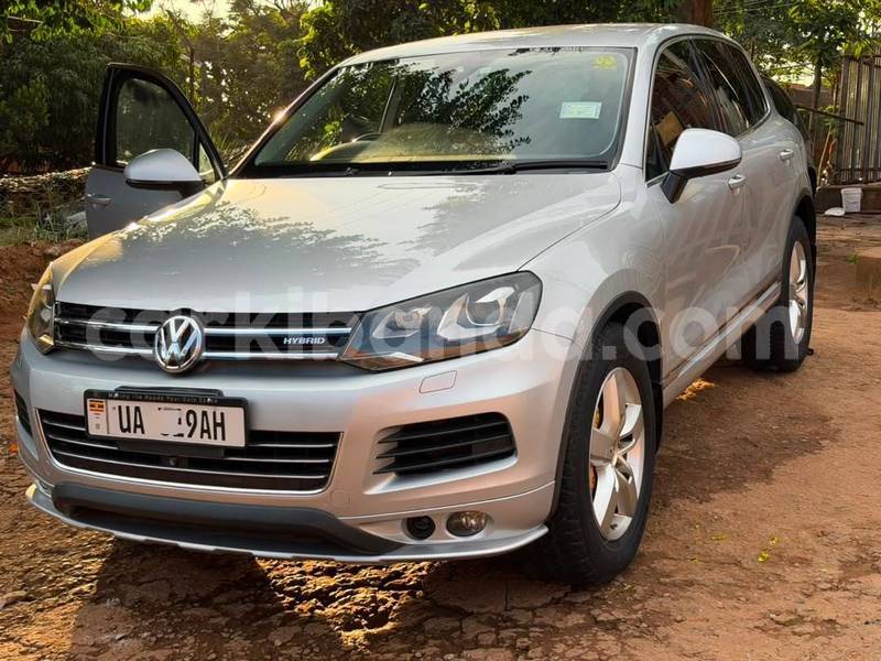 Big with watermark volkswagen touareg uganda kampala 26105