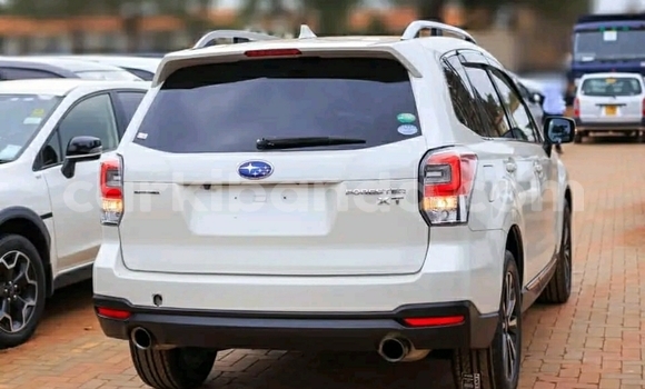 Gura Yakoze Subaru Forester White Imodoka i Kampala mu Uganda Gura Yakoze Subaru Forester White Imodoka i Kampala mu Uganda