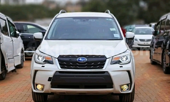 Gura Yakoze Subaru Forester White Imodoka i Kampala mu Uganda Gura Yakoze Subaru Forester White Imodoka i Kampala mu Uganda