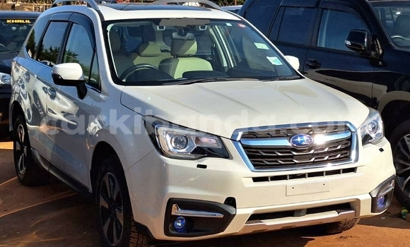 Gura Yakoze Subaru Forester White Imodoka i Kampala mu Uganda Gura Yakoze Subaru Forester White Imodoka i Kampala mu Uganda