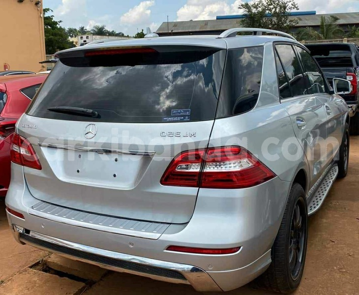 Big with watermark mercedes benz ml class uganda kampala 26117