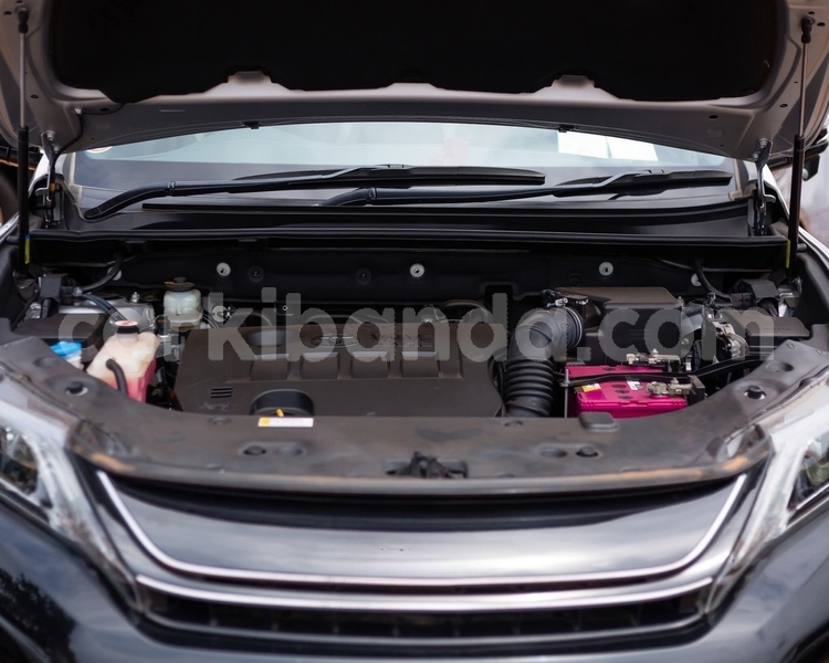 Big with watermark toyota harrier uganda kampala 26118