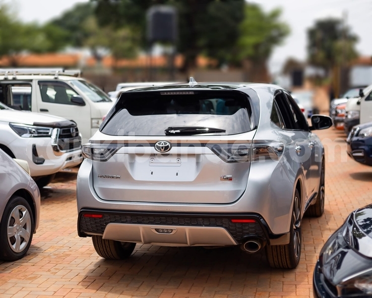 Big with watermark toyota harrier uganda kampala 26118