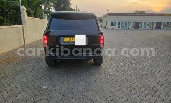 Gura Yakoze Land Rover Range Rover Black Imodoka i Kampala mu Uganda Gura Yakoze Land Rover Range Rover Black Imodoka i Kampala mu Uganda