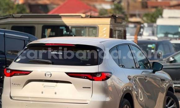 Gura Nshya Mazda CX-9 Silver Imodoka i Kampala mu Uganda Gura Nshya Mazda CX-9 Silver Imodoka i Kampala mu Uganda