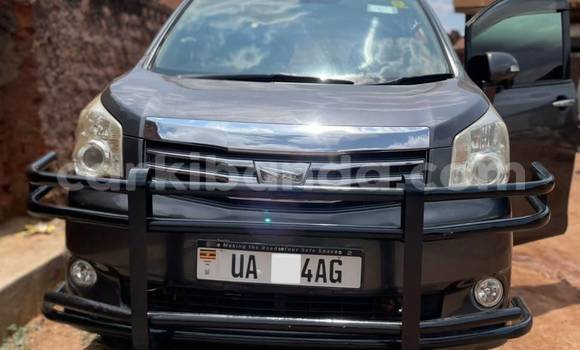 Buy Used Toyota Noah Other Car in Kampala in Uganda