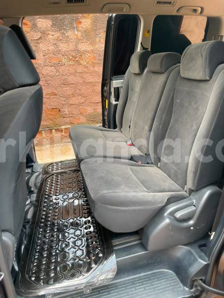 Big with watermark toyota noah uganda kampala 26121
