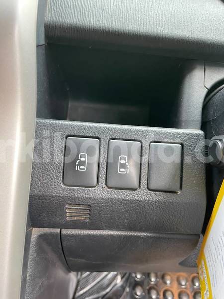 Big with watermark toyota noah uganda kampala 26121