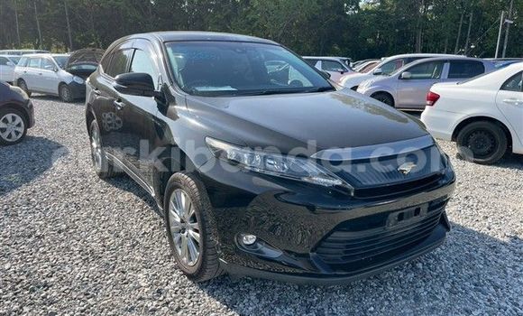 Gura Imported Toyota Harrier Black Imodoka i Kampala mu Uganda Gura Imported Toyota Harrier Black Imodoka i Kampala mu Uganda