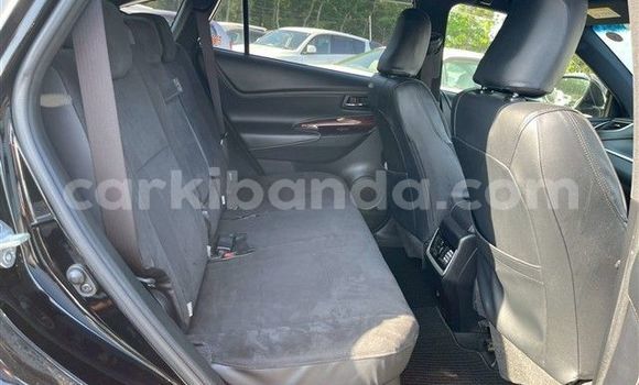 Acheter Import Voiture Toyota Harrier Noir à Kampala, Ouganda Acheter Import Voiture Toyota Harrier Noir à Kampala, Ouganda