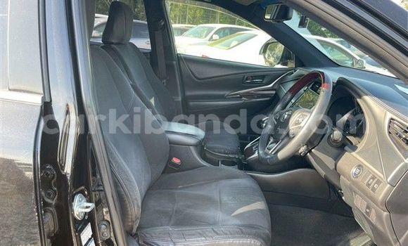 Acheter Import Voiture Toyota Harrier Noir à Kampala, Ouganda Acheter Import Voiture Toyota Harrier Noir à Kampala, Ouganda