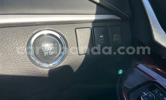 Acheter Import Voiture Toyota Harrier Noir à Kampala, Ouganda Acheter Import Voiture Toyota Harrier Noir à Kampala, Ouganda