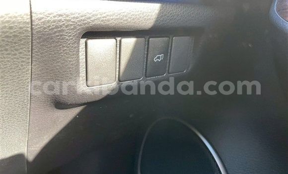 Acheter Import Voiture Toyota Harrier Noir à Kampala, Ouganda Acheter Import Voiture Toyota Harrier Noir à Kampala, Ouganda