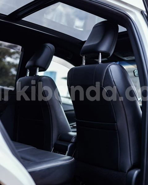 Big with watermark toyota harrier uganda kampala 26125
