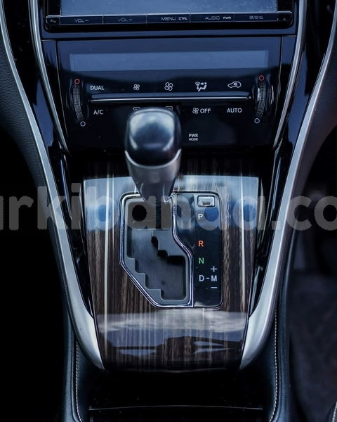Big with watermark toyota harrier uganda kampala 26125