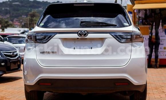 Buy Used Toyota Harrier White Car in Kampala in Uganda Buy Used Toyota Harrier White Car in Kampala in Uganda