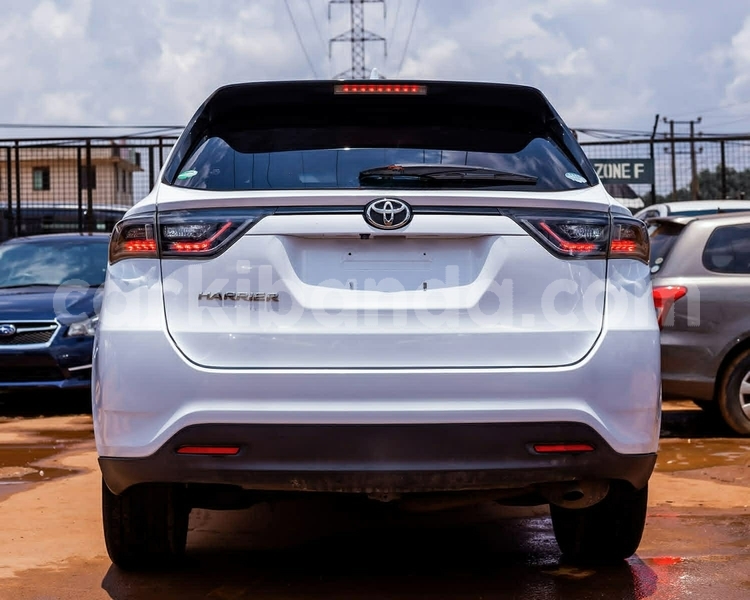 Big with watermark toyota harrier uganda kampala 26126