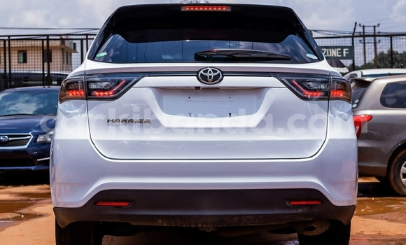Buy Used Toyota Harrier White Car in Kampala in Uganda Buy Used Toyota Harrier White Car in Kampala in Uganda