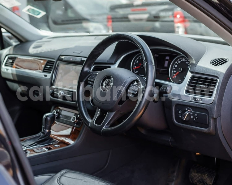 Big with watermark volkswagen touareg uganda kampala 26128