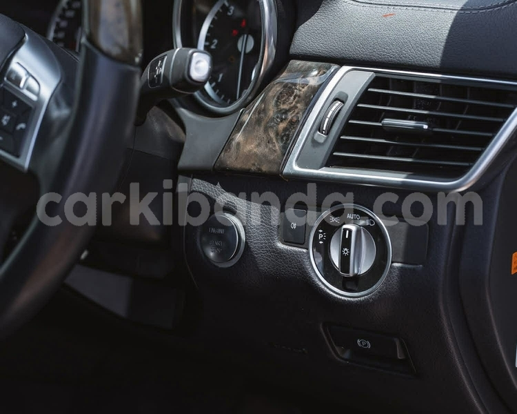 Big with watermark mercedes benz ml class uganda kampala 26131