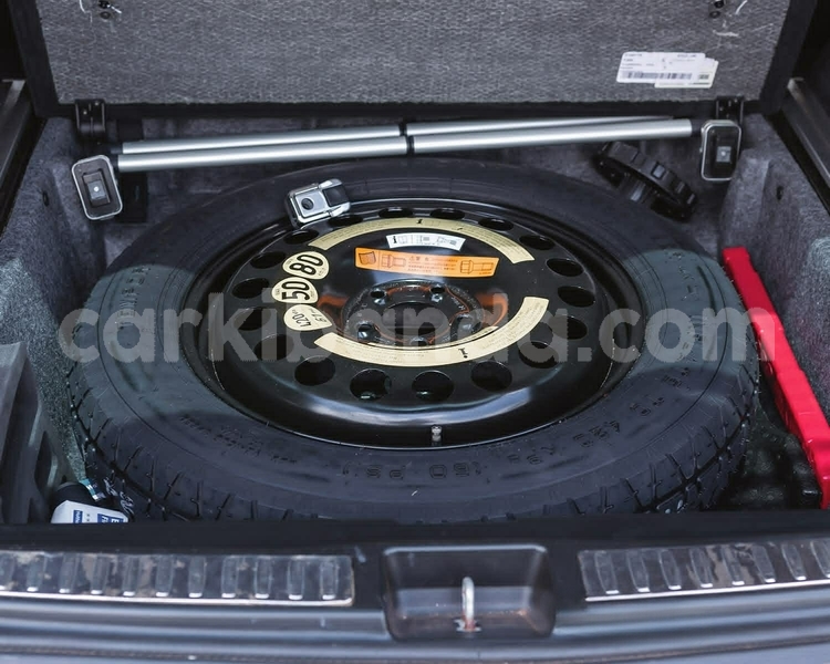 Big with watermark mercedes benz ml class uganda kampala 26131