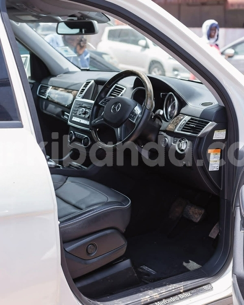 Big with watermark mercedes benz ml class uganda kampala 26131