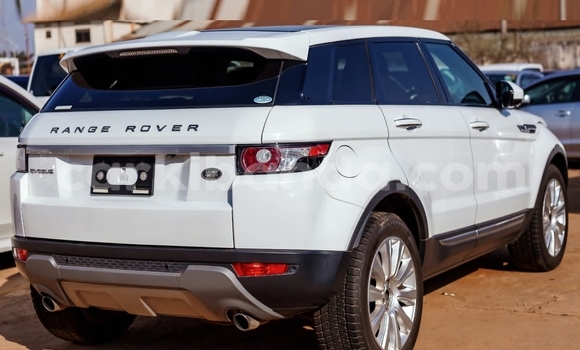 Buy Used Range Rover Evoque White Car in Kampala in Uganda Buy Used Range Rover Evoque White Car in Kampala in Uganda